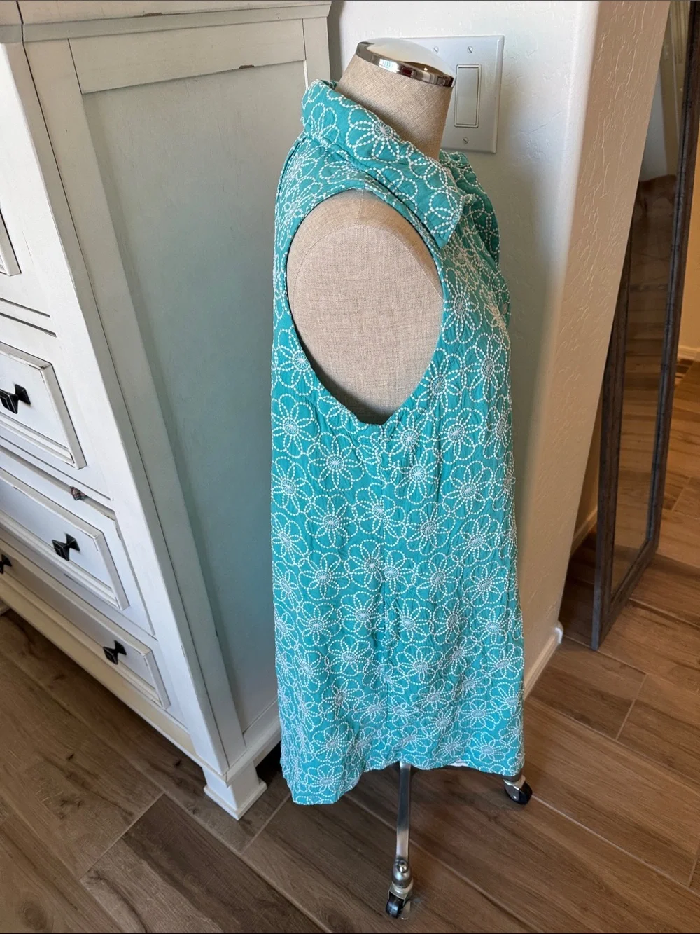 Finley M sleeveless a line shirt dress - Picture 5 of 6